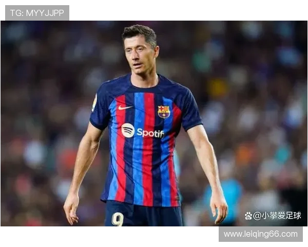 莱万创巴萨生涯收入新高!税后 1600 万欧元 + 双冠奖金成巅峰赛季(2) 莱万创巴萨生涯收入新高!税后 1600 万欧元 + 双冠奖金成巅峰赛季(2)